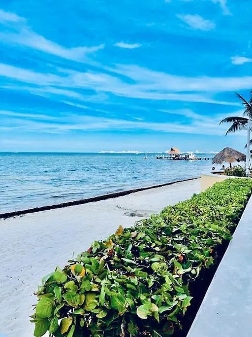 Punta Me Apartment Beach Front In The Hotel & Waterpark Cancun Mexico